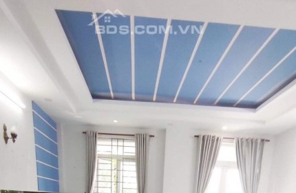 Bán nhà HẺM 10M Nguyễn Sĩ Sách - p15 - Tân Bình, 5,5m x 17m, Giá rẻ.